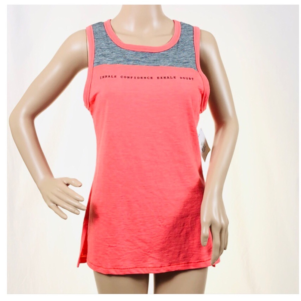 Reebok Women’s Guava Punch Top Size S